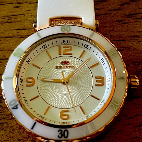 Seapro Women´s Seductive Silver Dial Watch -SP6413
